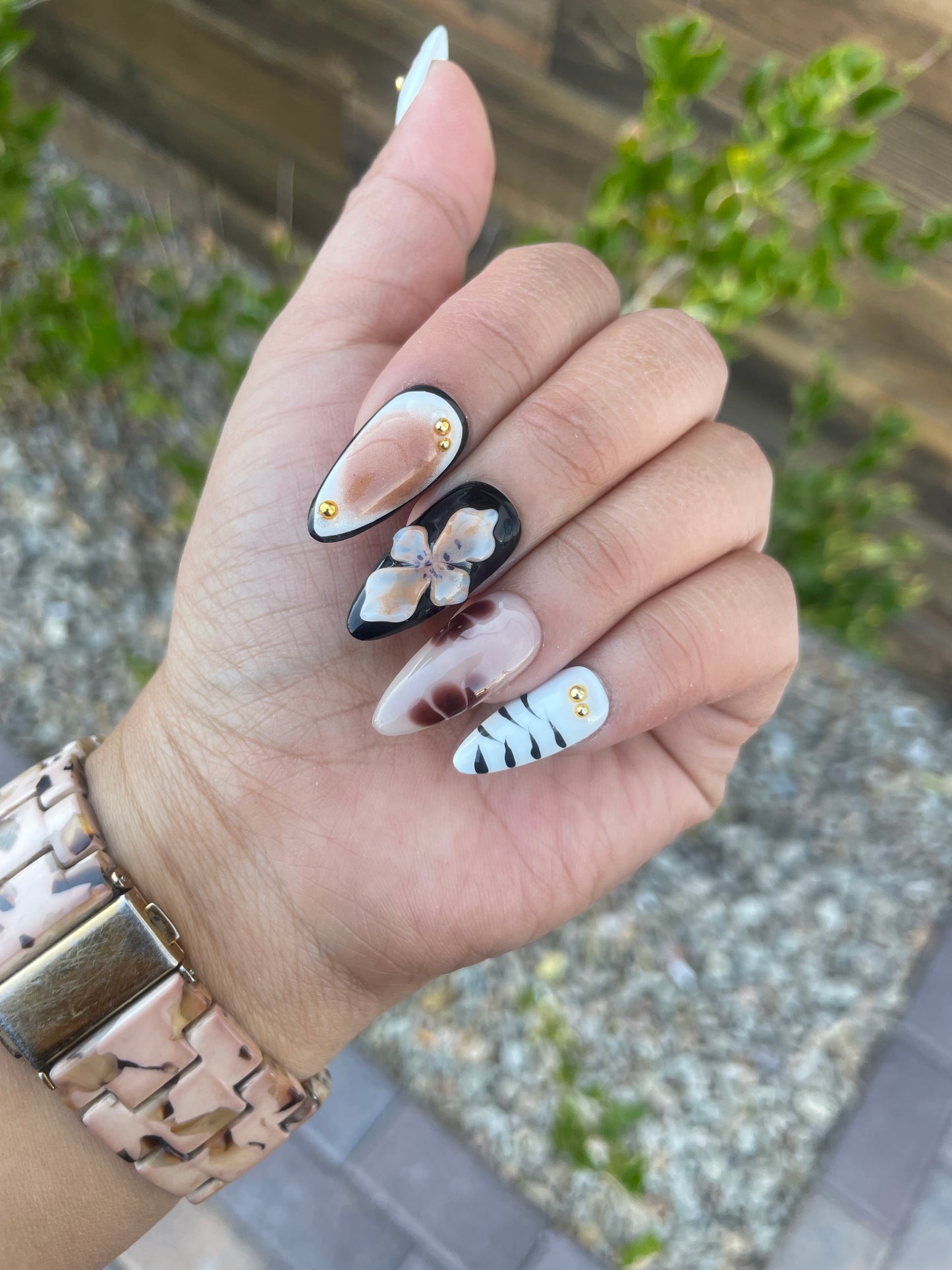 Sandy Blossom