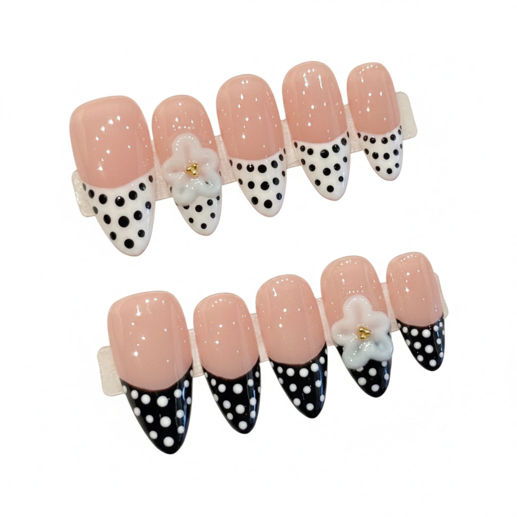 Pretty in Polka Press-On Nails